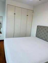The Esparis (D18), Condominium #613717741